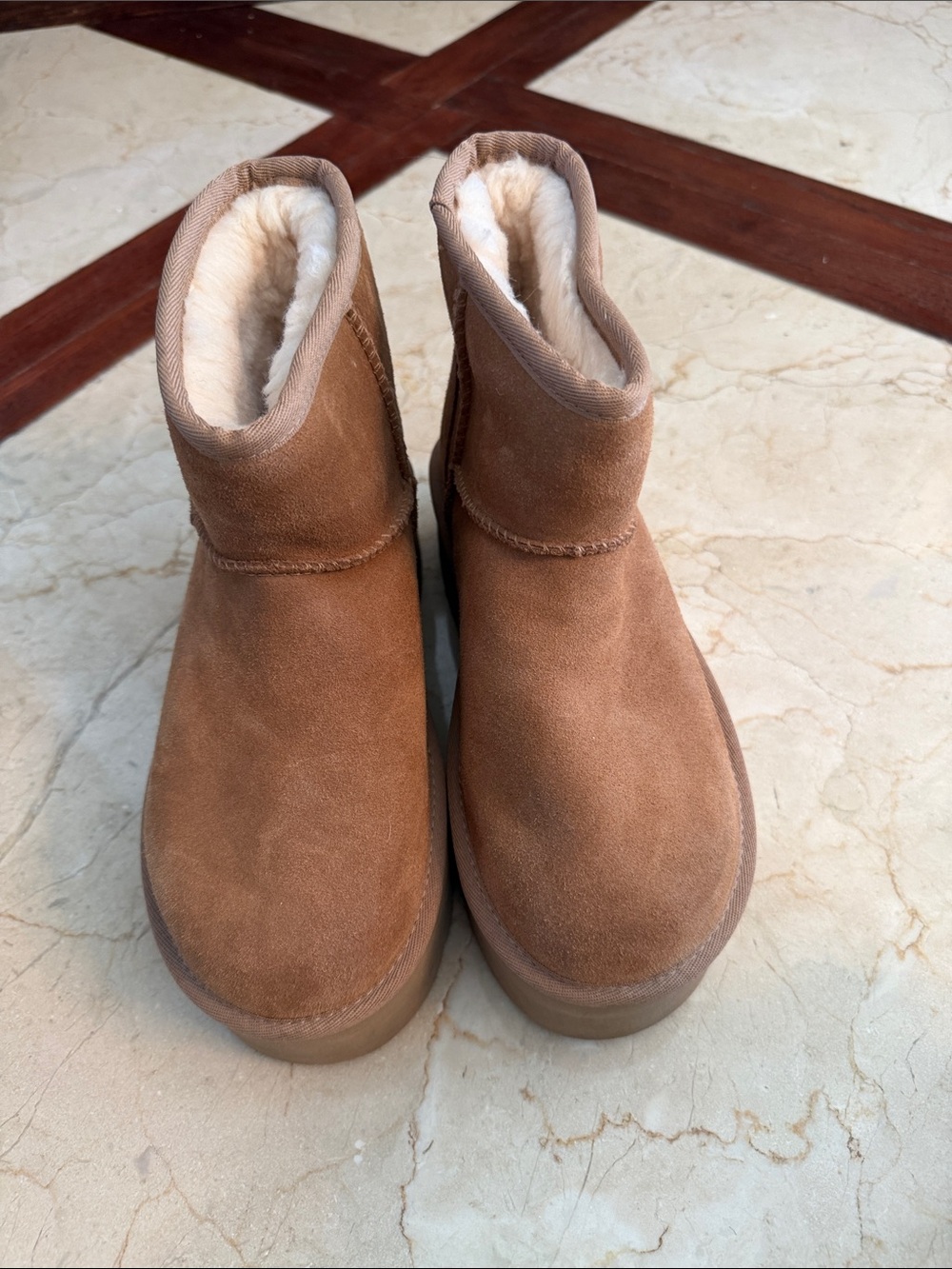 Womans Ugg -Cozy Suede Winter Boots in Chestnut with platform.